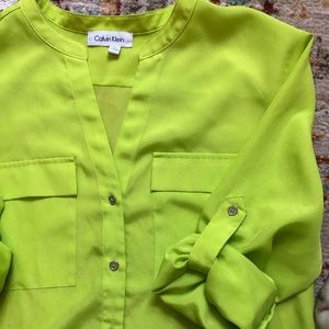 Calvin Klein Blouse 💚